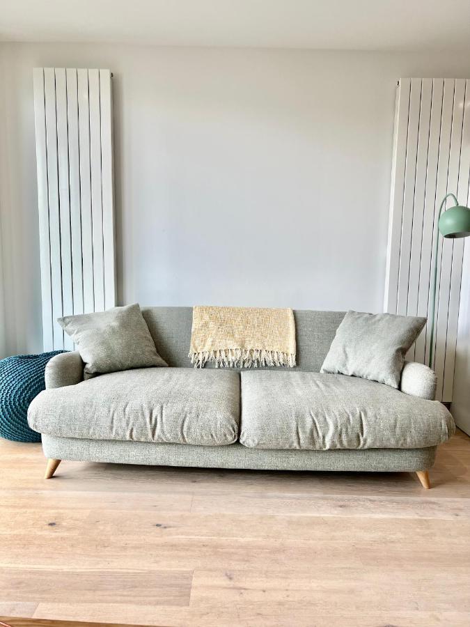 Luxury 2 Bedroom 2 Bathroom Apartment - London City Airport 외부 사진